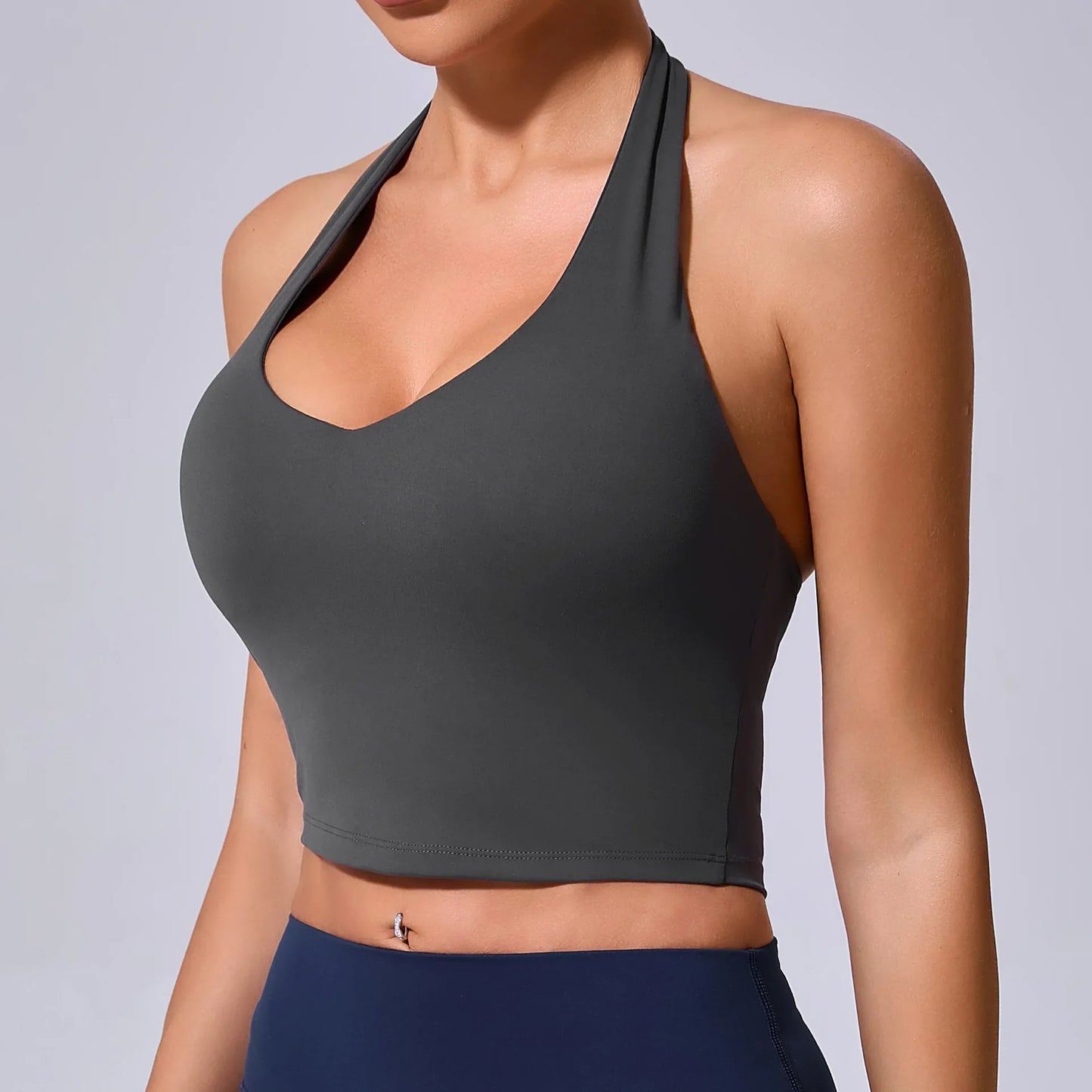 Backless Sports Top – Women's Quick-Dry Yoga & Workout Top